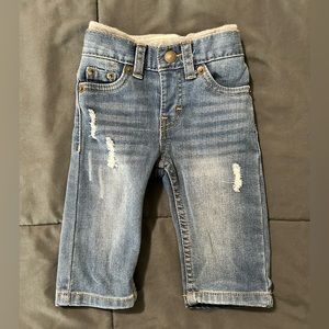INFANT LEVI DISTRESSED JEANS 3 MONTH